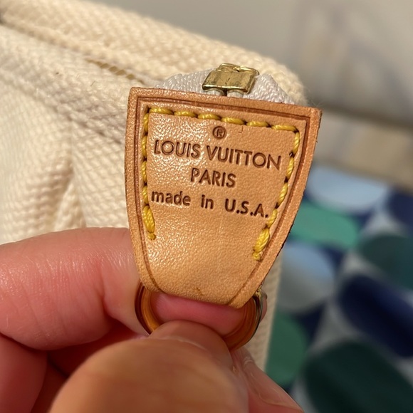 Louis Vuitton Antigua Canvas Tote - Picture 5 of 14